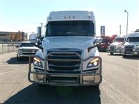 2022 Freightliner CASCADIA 126