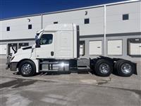 2022 Freightliner CASCADIA 126