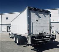  Freightliner M2 106