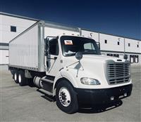  Freightliner M2 106