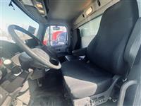  Freightliner M2 106