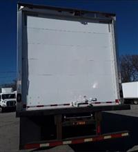 2018 Freightliner M2 106