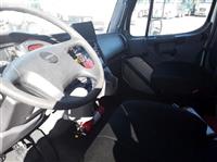 2018 Freightliner M2 106