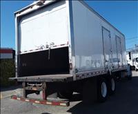 2018 Freightliner M2 106