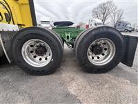 2023 Peterbilt 579