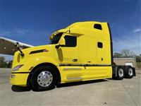 2023 Peterbilt 579