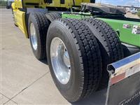 2023 Peterbilt 579
