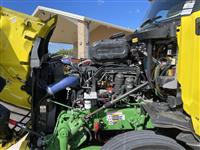 2023 Peterbilt 579
