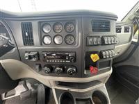 2023 Peterbilt 579