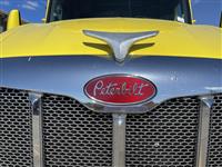 2023 Peterbilt 579