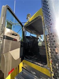 2020 Kenworth W900L