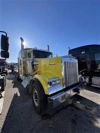 2020 Kenworth W900L