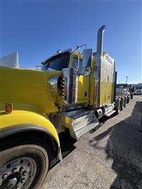 2020 Kenworth W900L