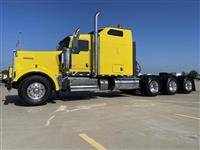 2020 Kenworth W900L