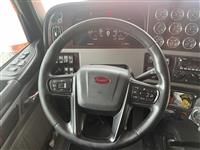 2022 Peterbilt 389