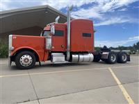 2022 Peterbilt 389