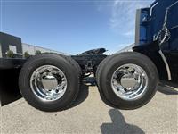 2022 Kenworth W990