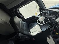 2022 Kenworth W990