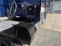 2022 Kenworth W990