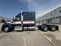 2022 Kenworth W990