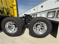 2023 Peterbilt 579