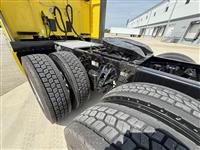 2023 Peterbilt 579