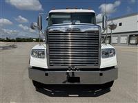 2014 Freightliner Coronado