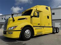 2023 Peterbilt 579