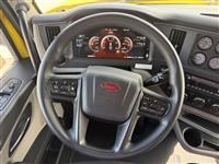 2023 Peterbilt 579
