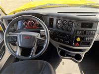 2023 Peterbilt 579