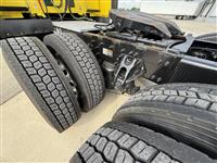 2023 Peterbilt 579