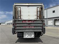 2018 Freightliner M2 106