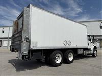 2018 Freightliner M2 106