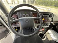 2018 Freightliner M2 106