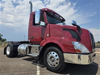2017 Volvo VNL42T300
