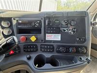 2019 Freightliner CA11364SLP