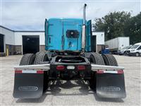 2020 Freightliner Columbia - 120