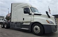 2019 Freightliner CASCADIA 126