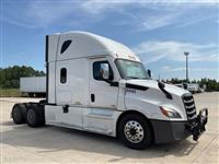 2021 Freightliner CASCADIA 126