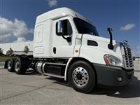 2019 Freightliner CA11364SLP