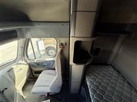 2019 Freightliner CA11364SLP