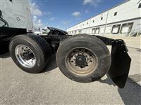2019 Freightliner CA11364SLP