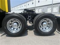 2023 Peterbilt 579