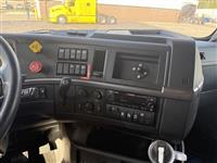 2022 Volvo VNL64T760