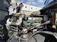 2022 Volvo VNL64T760