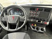 2022 Kenworth T680