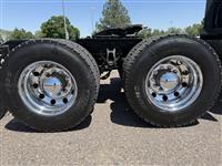 2023 Kenworth W990