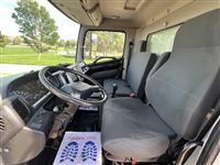 2017 Hino 338