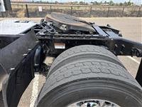 2018 Freightliner CA125DC