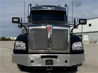 2022 Kenworth T880